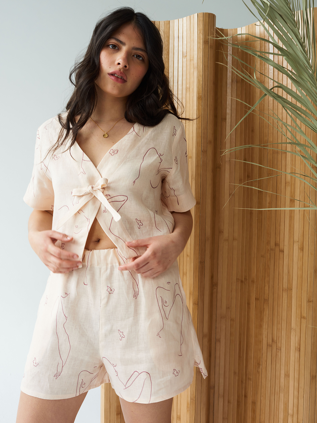 Femmes Liberté | Linen Shorts | Poudre - Image 4