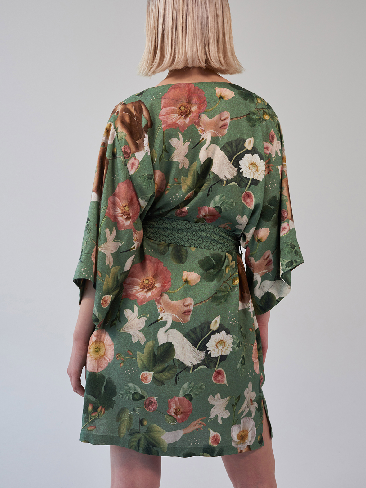 Kimono krótkie w kolażowy wzór | Poudre - obrazek 3